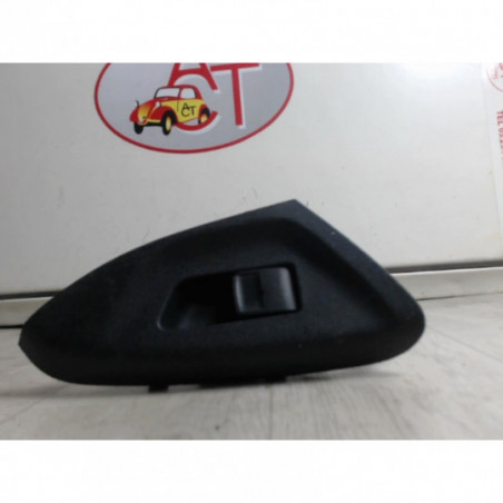 Interrupteur de leve vitre avant droit PEUGEOT 108 d’occasion