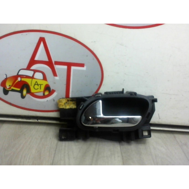Poignee interieur arriere gauche CITROEN C3 PICASSO d’occasion