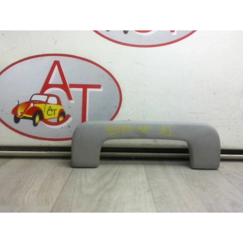 Poignee de maintien avant gauche AUDI A3 (8P) PHASE 1 d’occasion