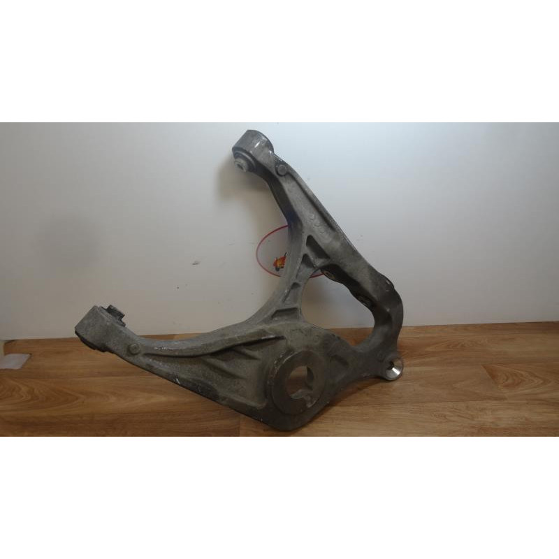 Triangle inferieur arriere droit MERCEDES CLASSE R (251) PHASE 1 d’occasion