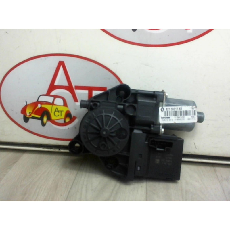 Mot. leve vitre arriere droit RENAULT  d’occasion