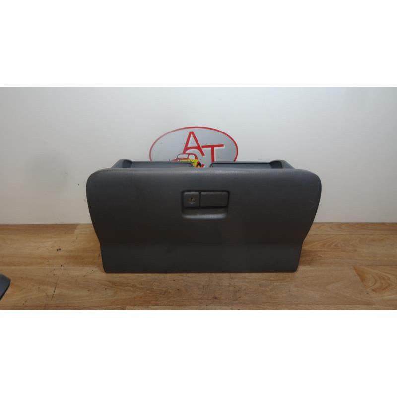 Boite a gants TOYOTA RAV 4 II PHASE 1 d’occasion