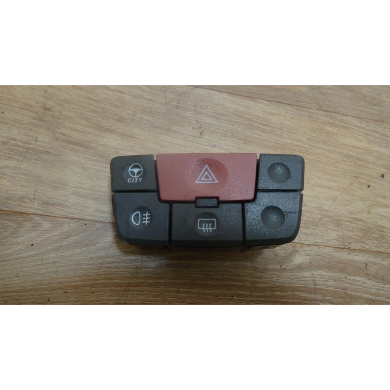 Bouton de warning FIAT PANDA II PHASE 2 d’occasion