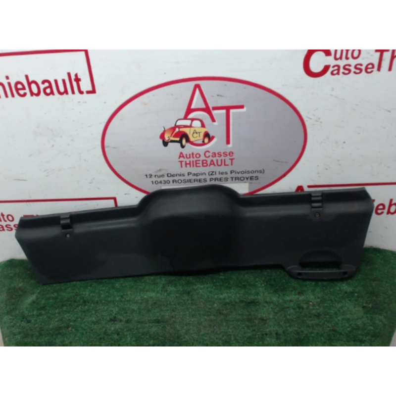 Garniture hayon OPEL CORSA (C) PHASE 1 d’occasion