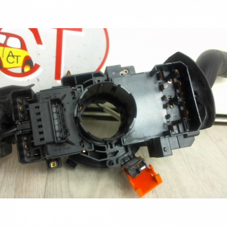 Com (Bloc Contacteur Tournant+Commodo Essuie Glace+Commodo Phare) VOLKSWAGEN FOX d’occasion
