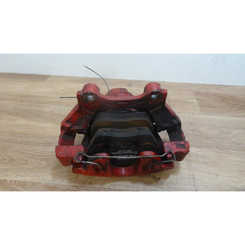 Etrier avant gauche (freinage) VOLKSWAGEN GOLF IV d’occasion