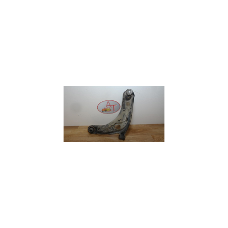 Triangle avant droit TOYOTA YARIS II PHASE 1 d’occasion