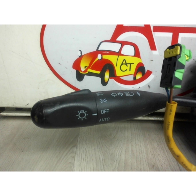 Com (Bloc Contacteur Tournant+Commodo Essuie Glace+Commodo Phare) SSANGYONG HOVER 5 d’occasion
