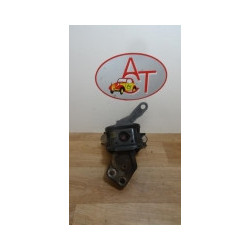 Support moteur droit TOYOTA COROLLA VERSO II PHASE 1 d’occasion