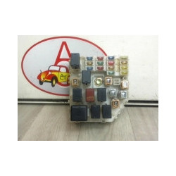 Porte fusible TOYOTA RAV 4 II PHASE 1 d’occasion