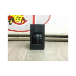 Commande de reglage hauteur de phare TOYOTA HI-ACE d’occasion