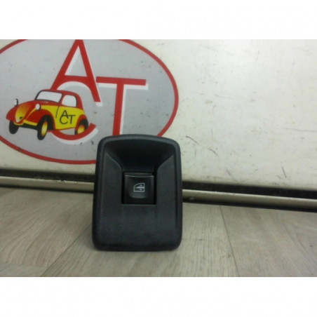 Interrupteur de leve vitre avant gauche DACIA LODGY d’occasion
