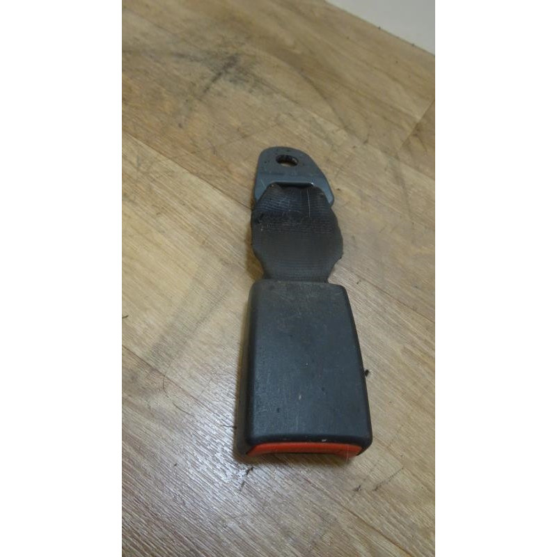Attache ceinture arriere centrale CITROEN C3 PHASE 1 d’occasion