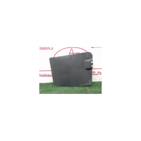 Garniture laterale arriere gauche CITROEN BERLINGO (M49/M59) FOURGON PHASE 1 d’occasion