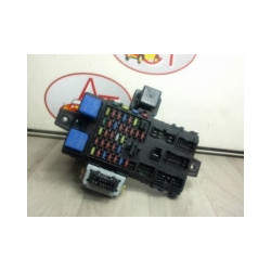 Porte fusible HYUNDAI SANTA FE I PHASE 1 d’occasion