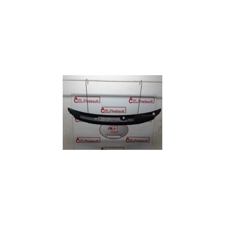 Baie de pare brise SUZUKI LIANA d’occasion