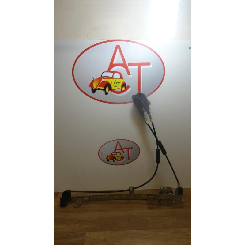 Leve vitre mecanique avant droit FIAT SEICENTO d’occasion