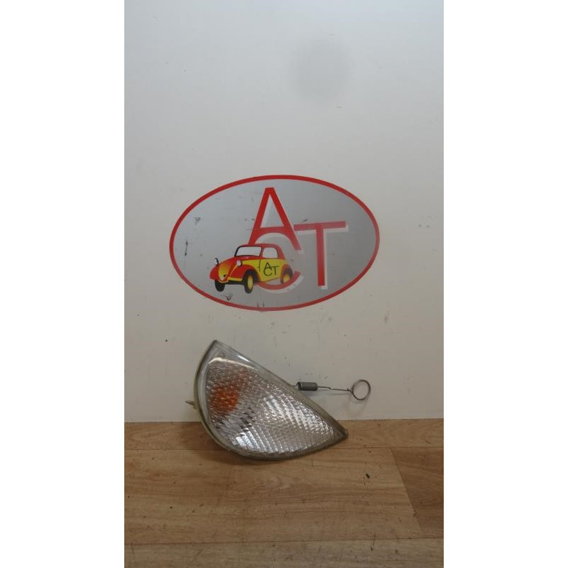 Optique avant secondaire droit (feux)(clignotant) FIAT SEICENTO d’occasion