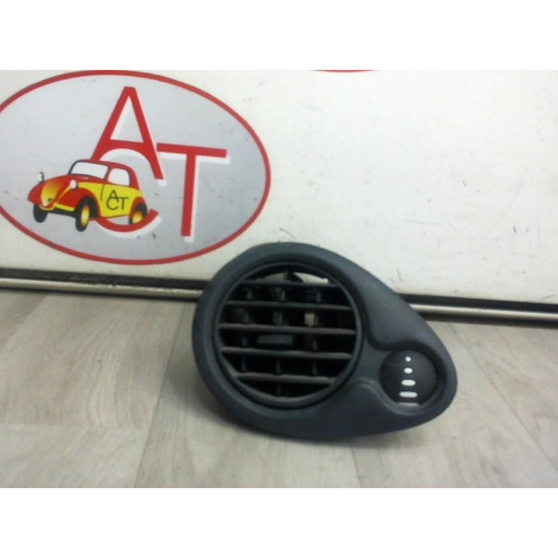 Aerateur tableau de bord avant gauche RENAULT CLIO III PHASE 1 d’occasion