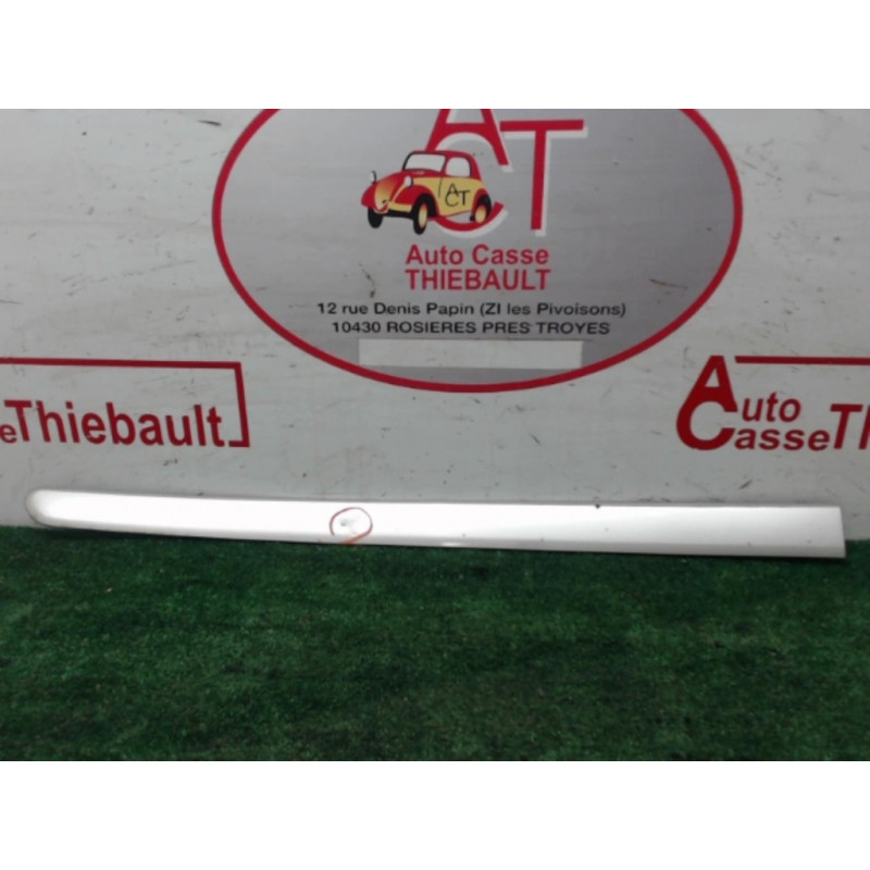 Baguette de porte avant droite OPEL ZAFIRA (B) PHASE 1 d’occasion