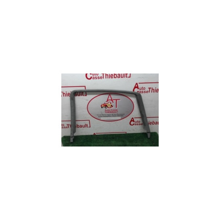 Garniture laterale arriere droite MERCEDES CLASSE R (251) PHASE 1 d’occasion