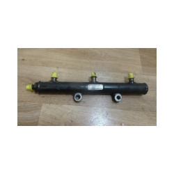 Rampe injection PEUGEOT 407 COUPE d’occasion