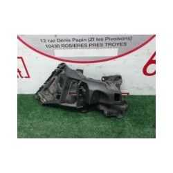 Support de pare chocs arriere RENAULT CLIO IV d’occasion