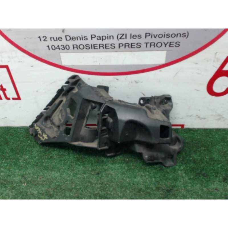 Support de pare chocs arriere RENAULT CLIO IV d’occasion
