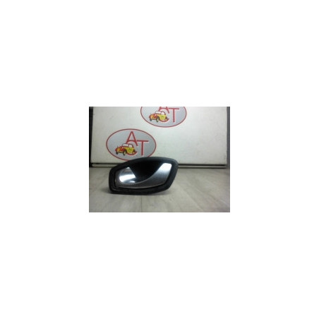 Poignee interieur avant gauche RENAULT MEGANE III COUPE PHASE 1 d’occasion