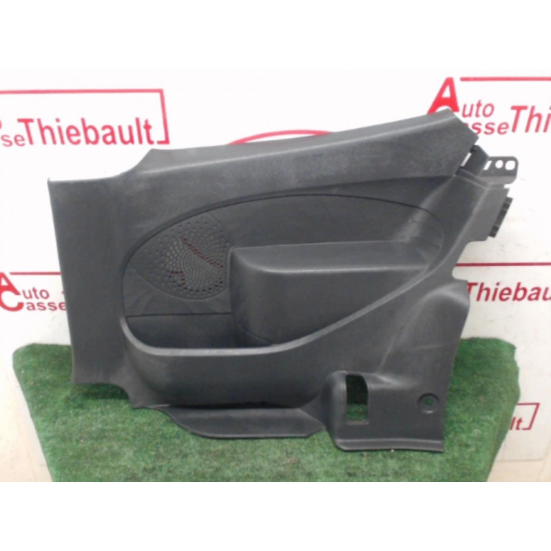 Garniture laterale arriere droite RENAULT  d’occasion
