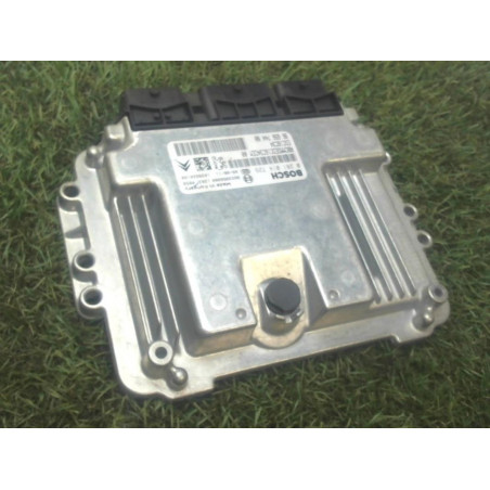Calculateur moteur CITROEN C4PICASSO PICAS GD d’occasion