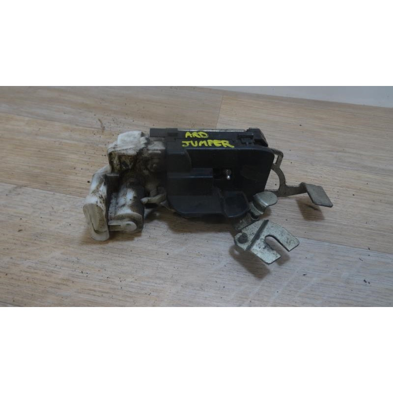 Serrure de porte de coffre droite CITROEN  d’occasion