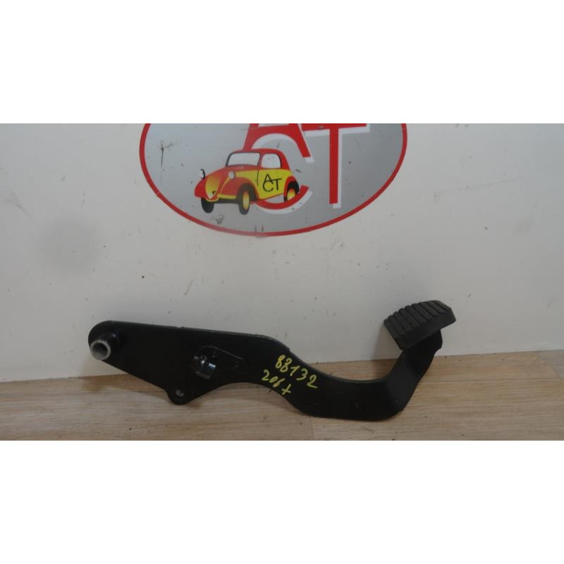 Pedalier de frein PEUGEOT 206+ d’occasion