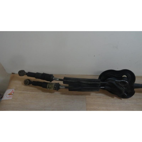 Cable levier de vitesses RENAULT MEGANE III COUPE PHASE 1 d’occasion