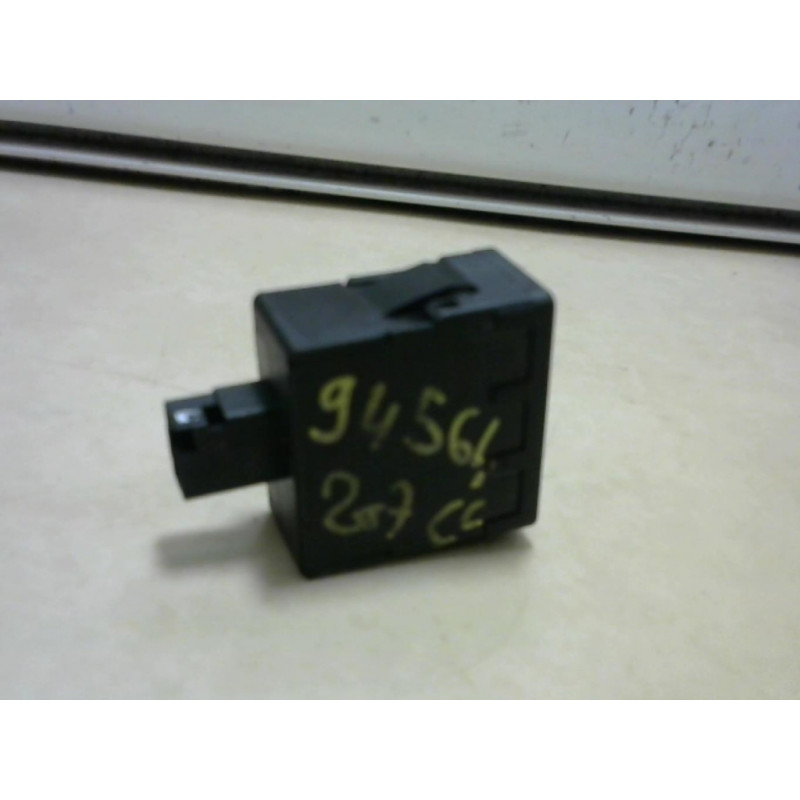 Commande de reglage hauteur de phare PEUGEOT 207 CC PHASE 1 d’occasion