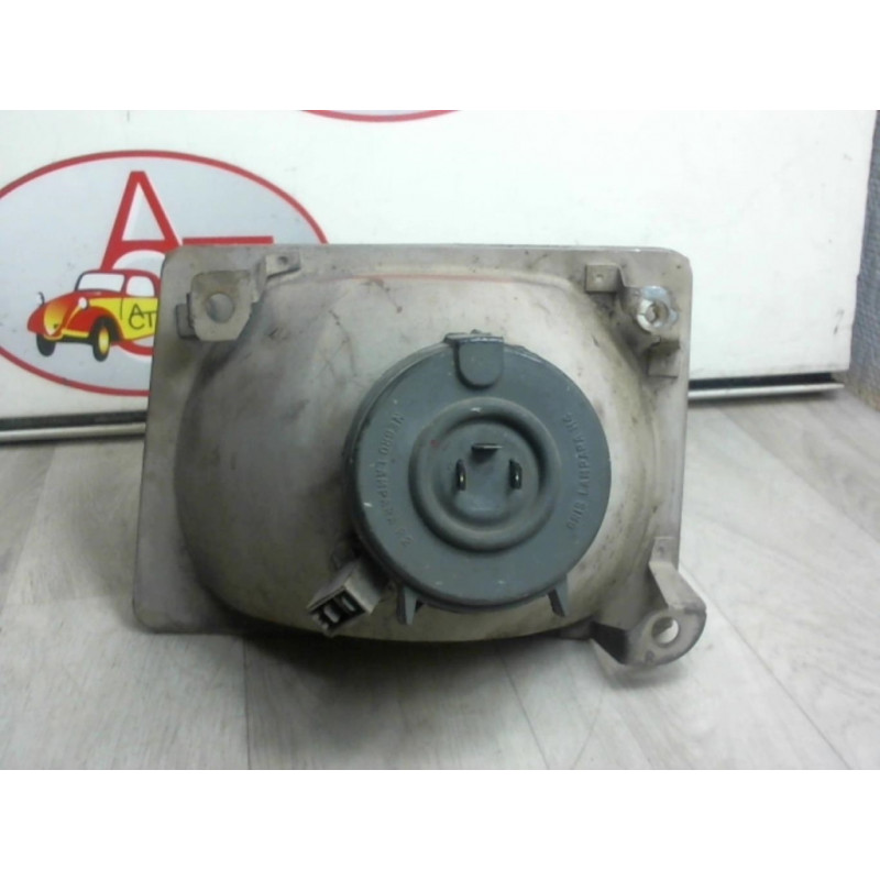 Optique avant principal droit (feux)(phare) OPEL CORSA (A) d’occasion