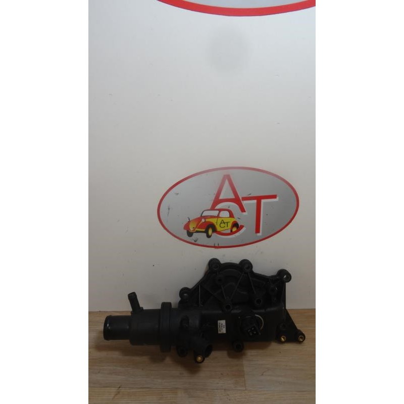 Boitier eau RENAULT CLIO II PHASE 3 d’occasion