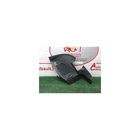Garniture laterale arriere droite PEUGEOT 207 CC PHASE 1 d’occasion