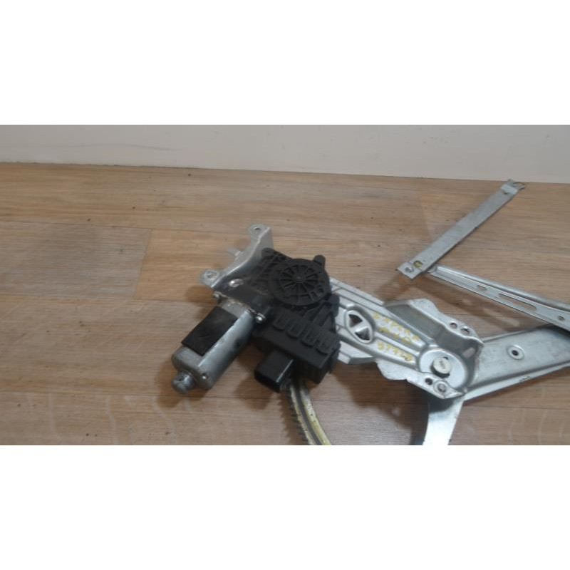 Leve vitre electrique avant droit OPEL ZAFIRA (B) PHASE 1 d’occasion