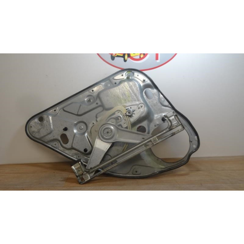 Leve vitre electrique arriere droit FORD C-MAX d’occasion