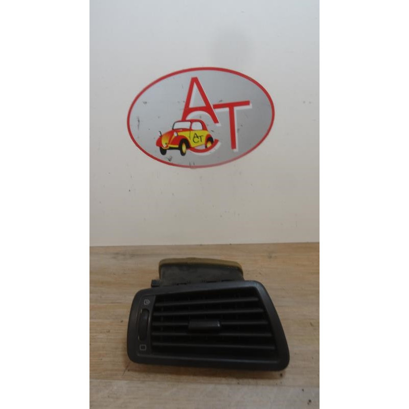 Aerateur tableau de bord avant gauche FIAT ULYSSE II PHASE 1 d’occasion
