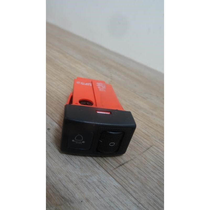Commande de reglage hauteur de phare MAZDA  d’occasion