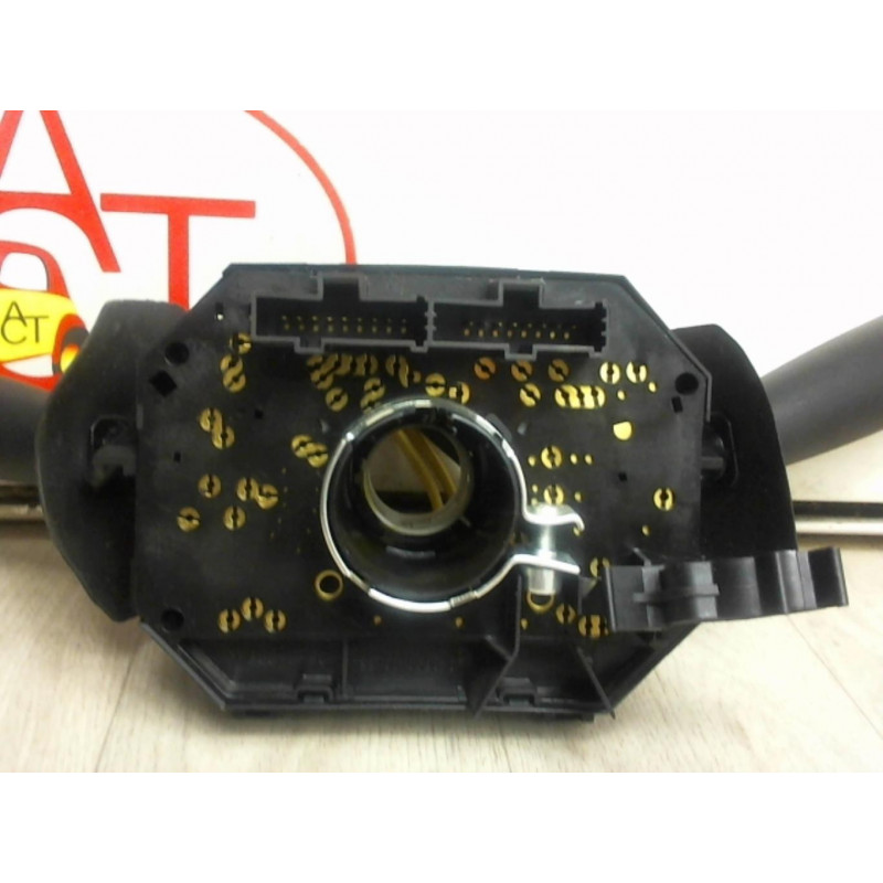 Com (Bloc Contacteur Tournant+Commodo Essuie Glace+Commodo Phare) FIAT 500 III d’occasion