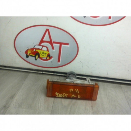 Optique avant principal gauche (feux)(phare) RENAULT R11 d’occasion