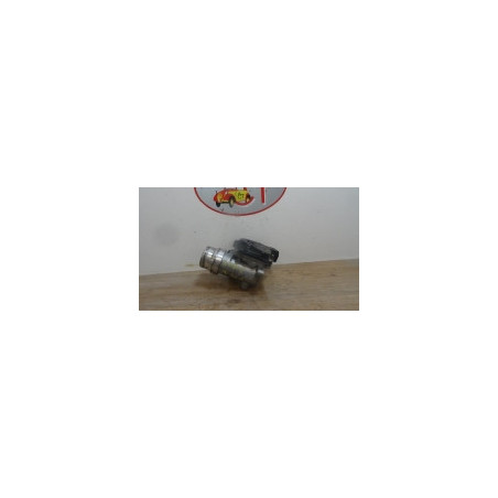 Boitier papillon MERCEDES CLASSE GLA (X156) d’occasion