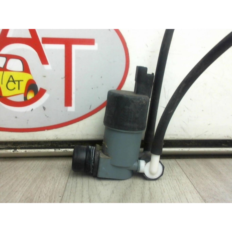Pompe lave glace avant DACIA LOGAN d’occasion