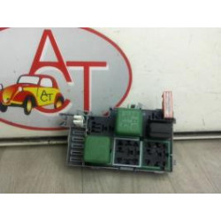 Porte fusible OPEL TIGRA (B) TWINTOP d’occasion