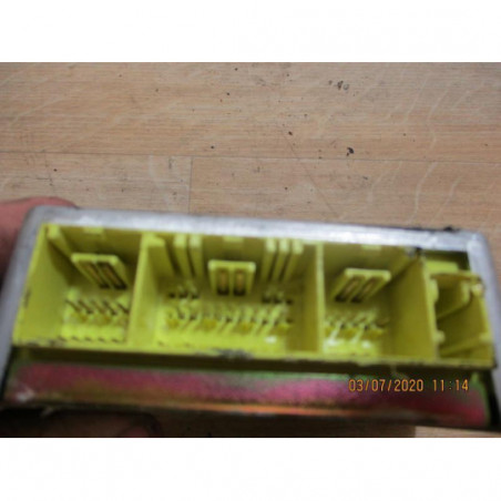 Boitier air bag MAZDA  d’occasion