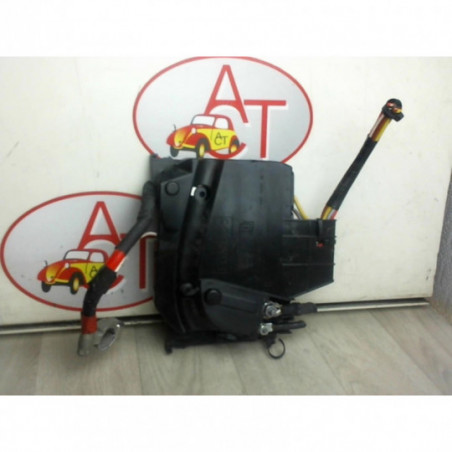 Porte fusible FORD FOCUS III d’occasion