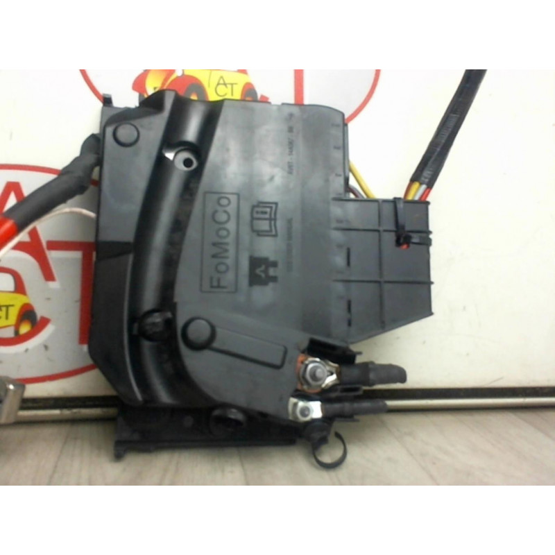 Porte fusible FORD FOCUS III d’occasion